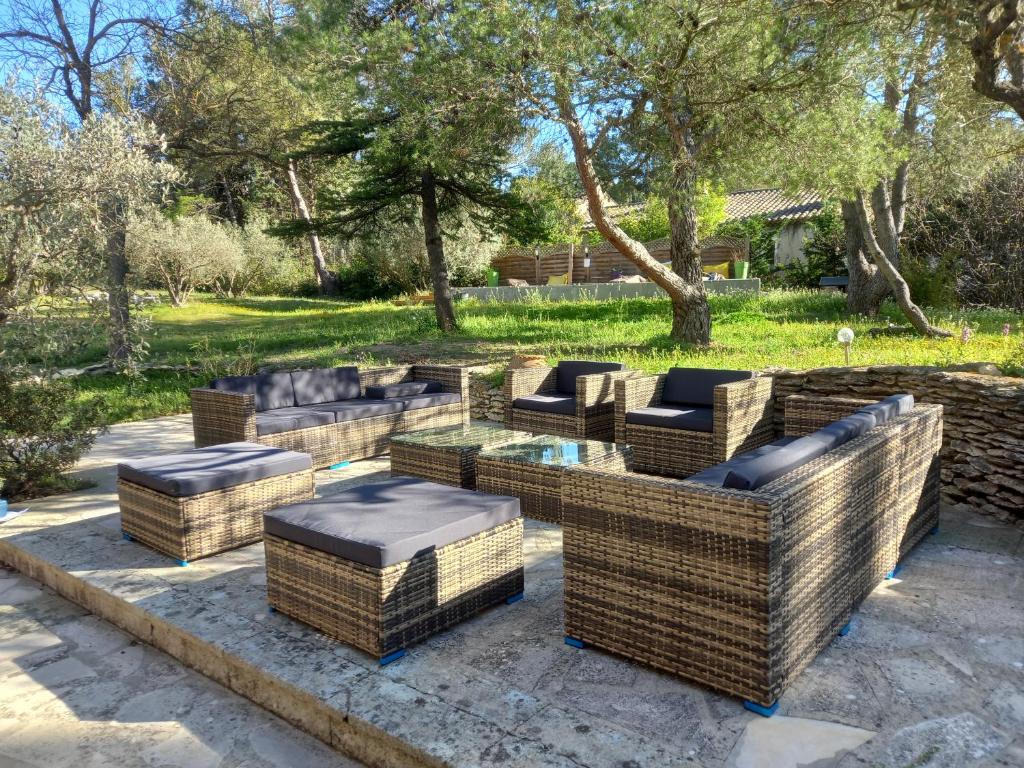Maison de Charme avec piscine dans le Parc Naturel des Alpilles - 4