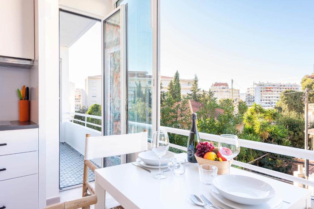 1-Br Apartment Quiet Area near Cannes Center - 3