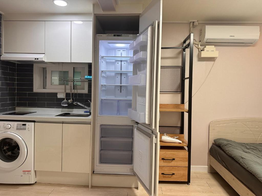 Cozy studio near Sadang Station