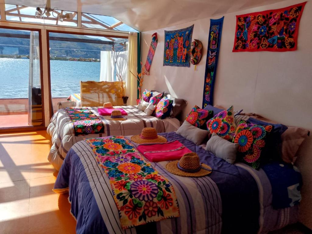 Uros TITIKAKA the Best lodge - 2