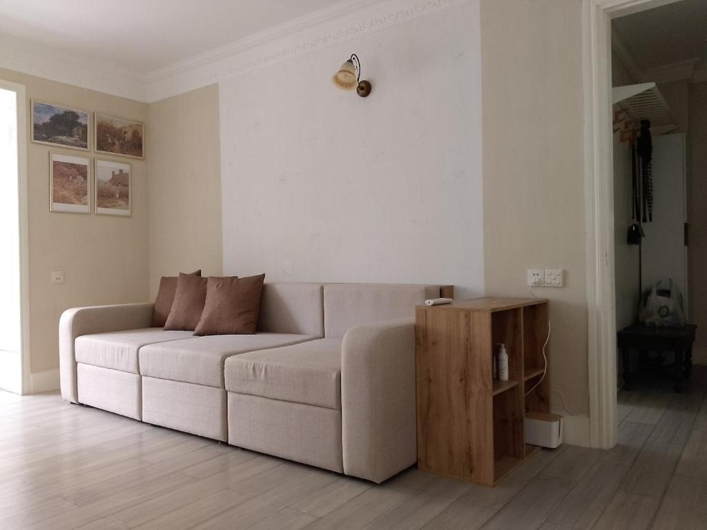 Apartment - room with the host, Baku