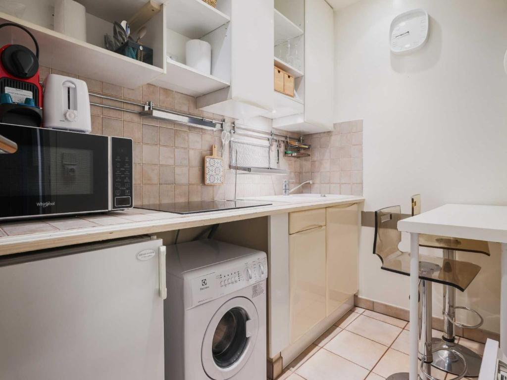 Comfortable studio for 2P - Quartier Latin - 3