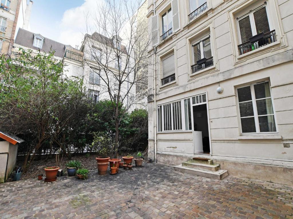 Intimate cocoon near Place des Vosges Bastille - 3
