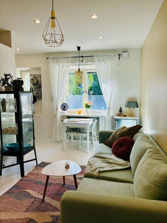 Fully equipped studio in Alppila, Helsinky