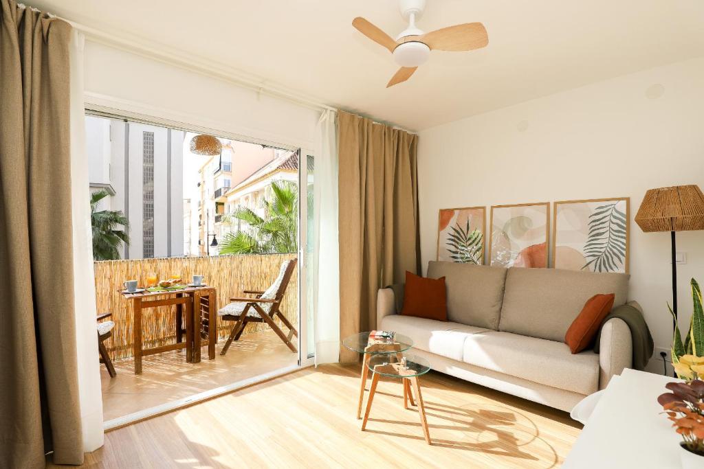 Fuengirola centre, renovated, beach 200m - 2