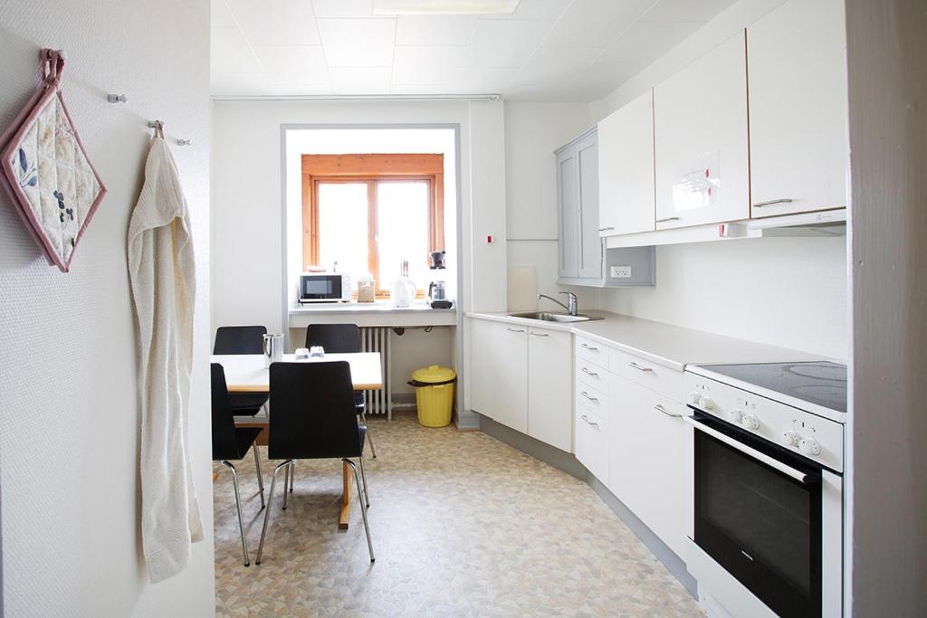 Kitchen, Pension Elmehøj in Stege