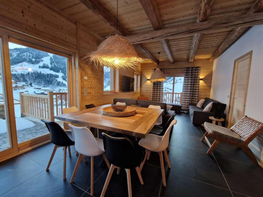 Lodge alpin chaleureux, 4 chambres, 10 pers, parking, terrasse, Arêches-Beaufort - 1