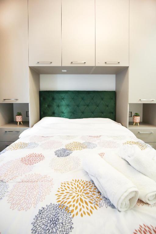 White Tower Studio Apartment, Soluň