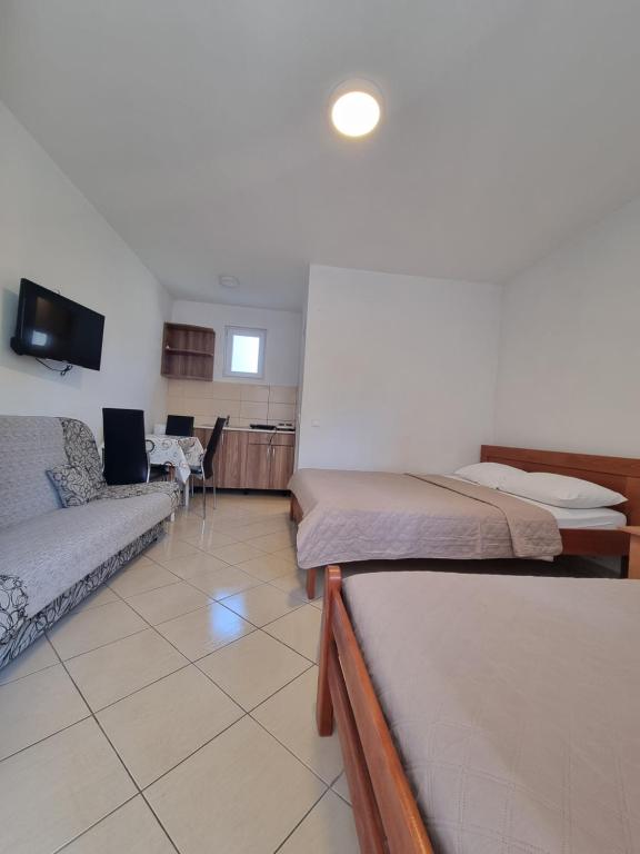 Apartman-Studio Matanović- Save Kovačevića, Sutomore