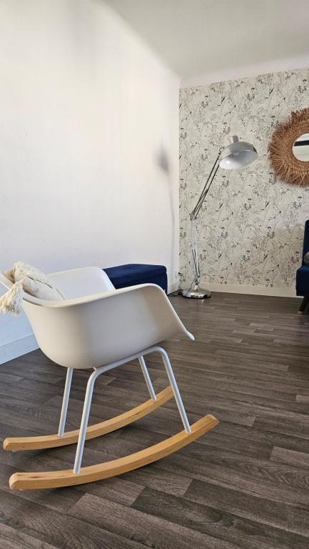 Spacieux appartement au pied de la cité médiévale - 4