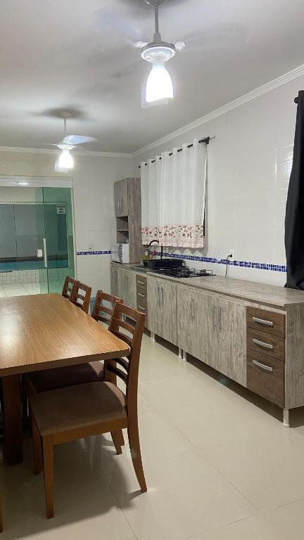 Casa com piscina, Balneário Camboriú