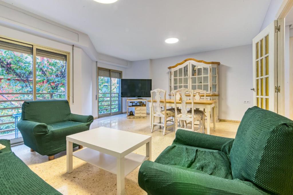 Centrally located temporary, very spacious Pataconabluerentals - 2