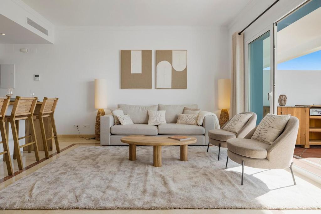 Luxury family apartment with breathtaking views - 4