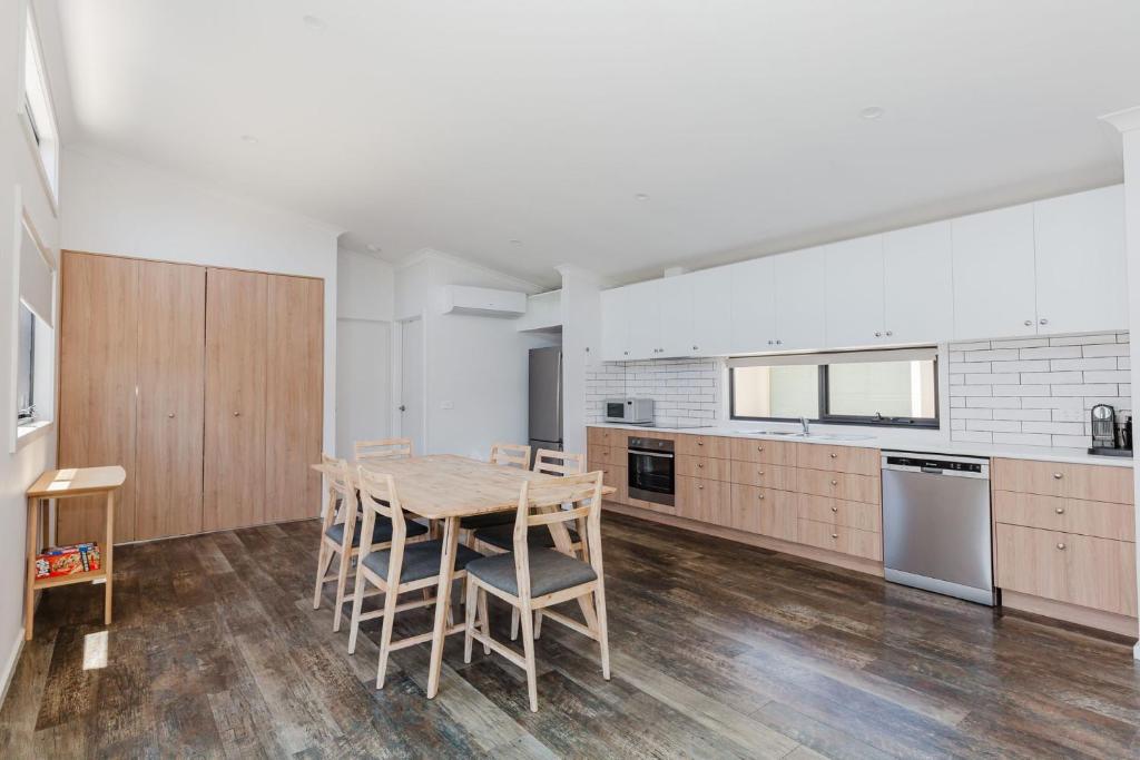 The Nix - 10 of 13 Reedys Cutting Road, Jindabyne