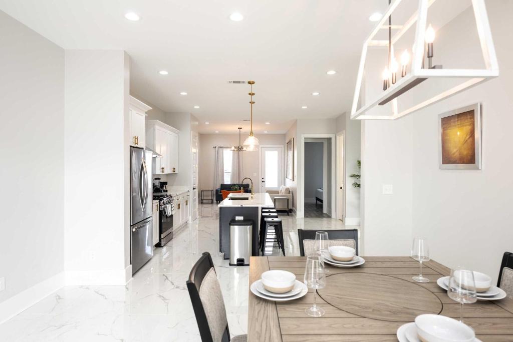 Esplanade Magic 3, New Orleans