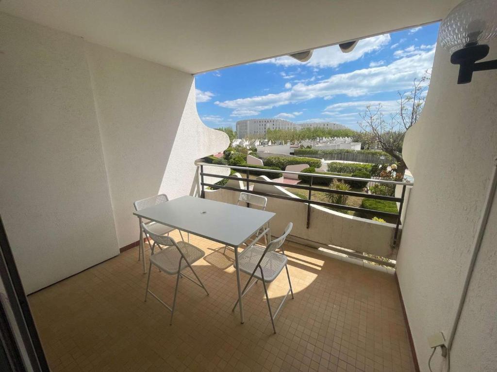 2 pièces avec piscine, proche plage, parking, 4 pers - FR-1-328-271 - 3