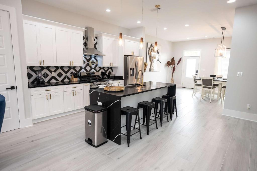 Esplanade Magic, New Orleans