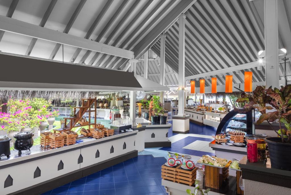 อะดารัน คลับ รันนาลฮิ วิธ ออล-อินคลูซีฟ (Adaaran Club Rannalhi with All-Inclusive)