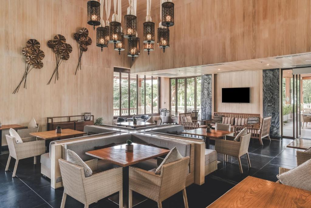 Bar/lounge