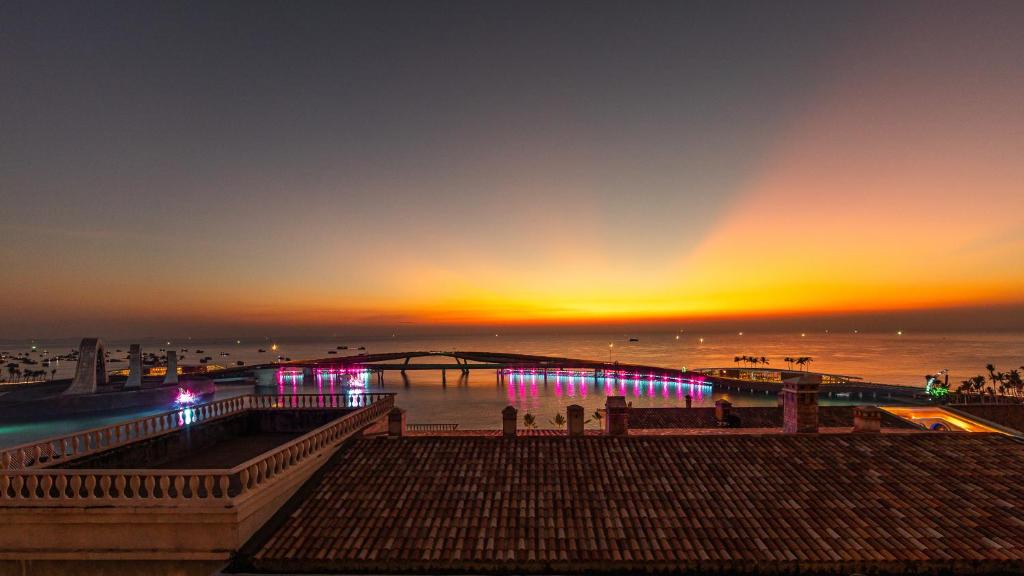 Coastal Living Hotel Phu Quoc &#8211; Free Cable Car Ticket &#038; Hon Thom Water Park