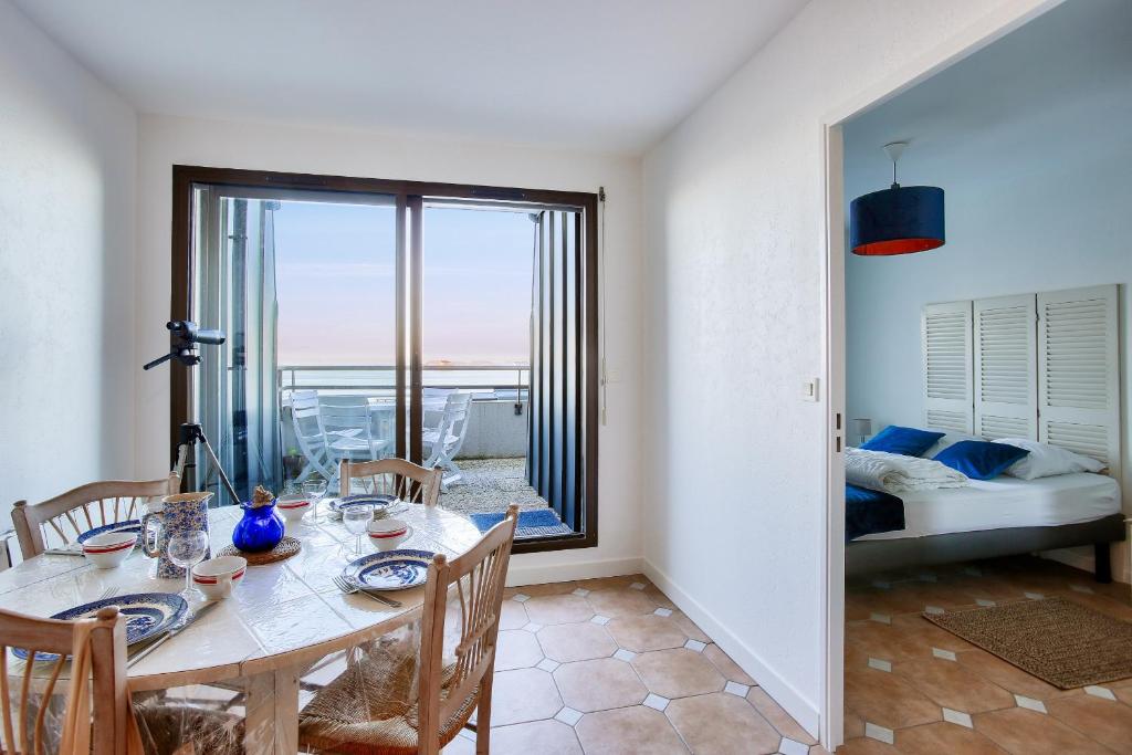 Appartement avec balcon vue mer, pour 4 personnes - 3