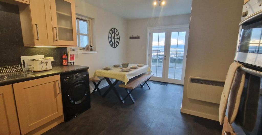 Avoch Beach House photo 3