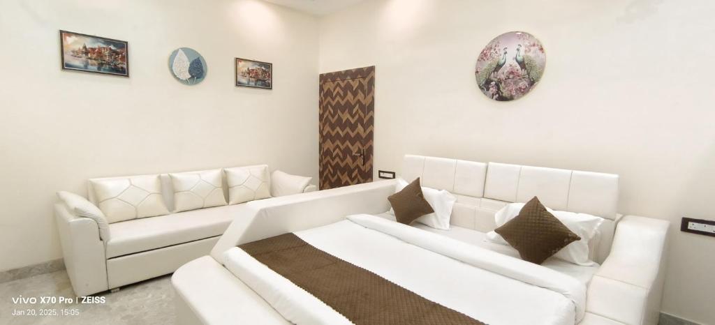 Hotel Devvanshi Vila, Váránasí