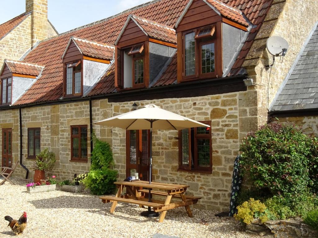 The Dairy at High House, Tintinhull