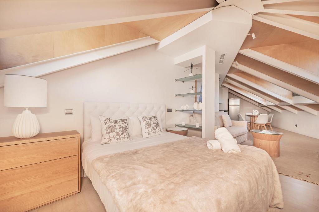 Luxury apartments in Barrio Palacio - 3