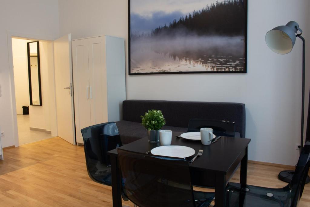 Klimt Mezzanin, Vídeň