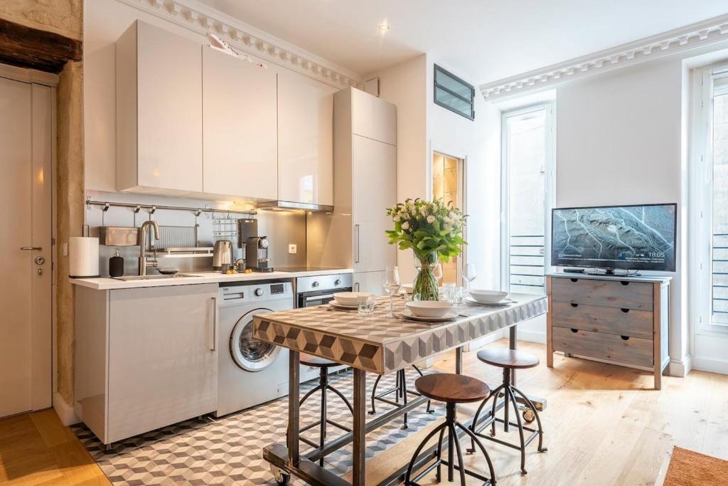 # République # Paris2 # Chatelêt # 2bedrooms - 3