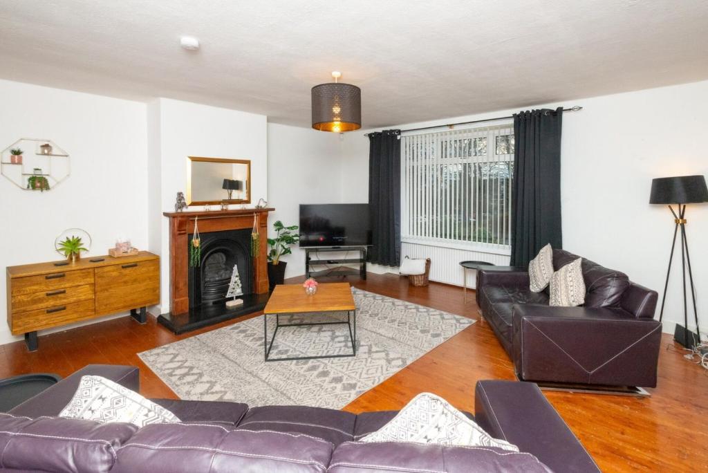 Aberdeen Nest, Aberdeen