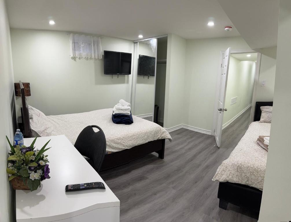 B02 luxurious suite, Mississauga