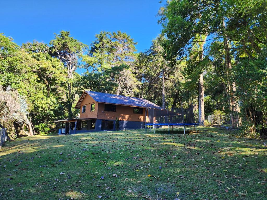 Bob highland home!, Volcán