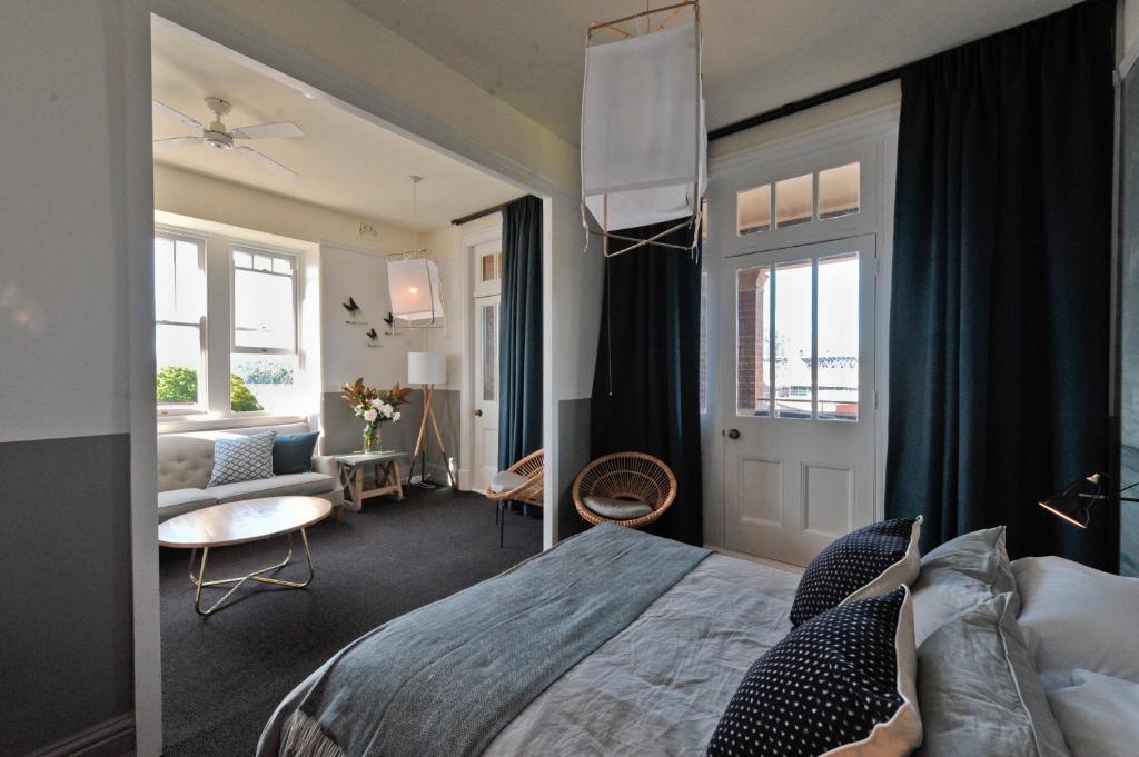 Sydney Hotel Palisade room