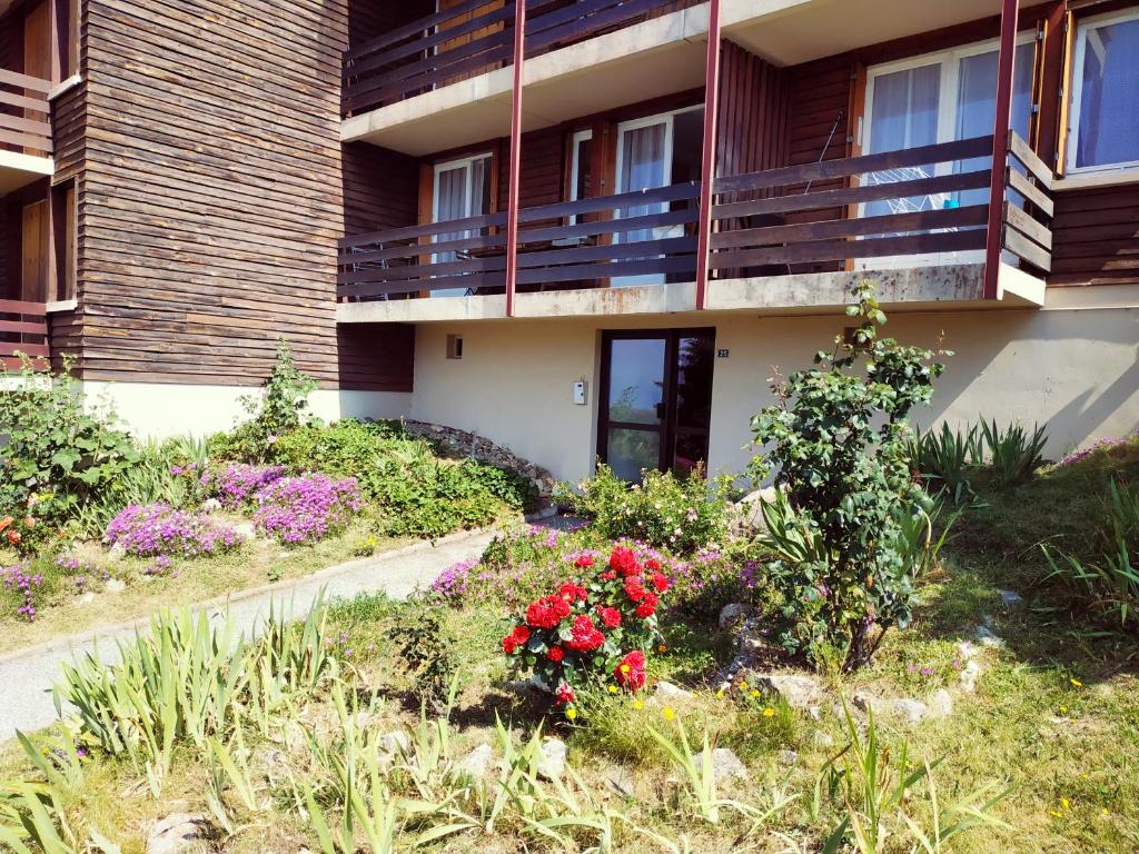 Appartement confort lumineux, terrasse avec vue - 4