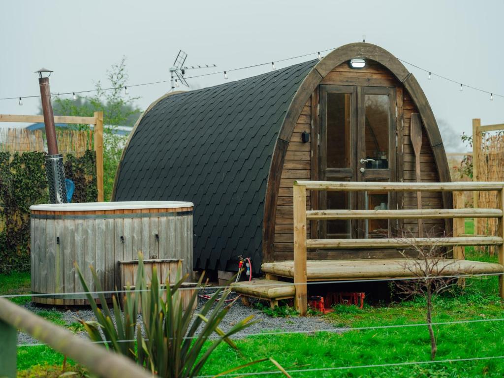 Sunset Retreats The Ice Viking, Worcester