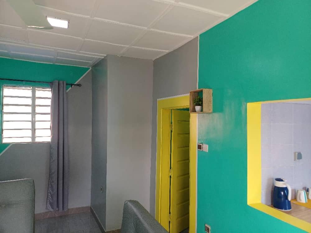 Parakou's Paradise, Parakou