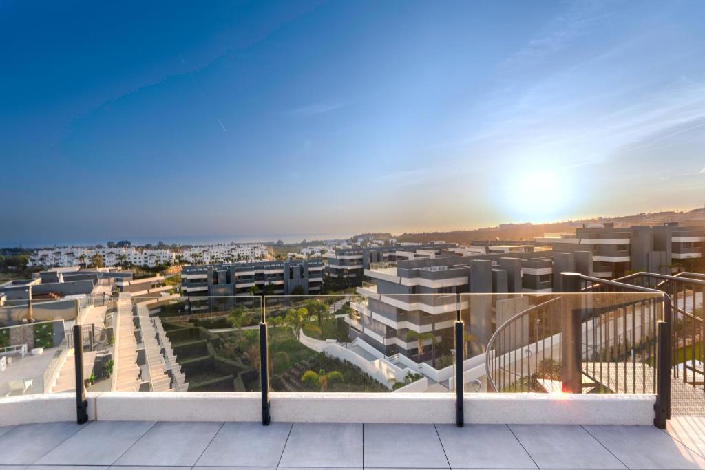 Aborado Thrust Marbella, Estepona