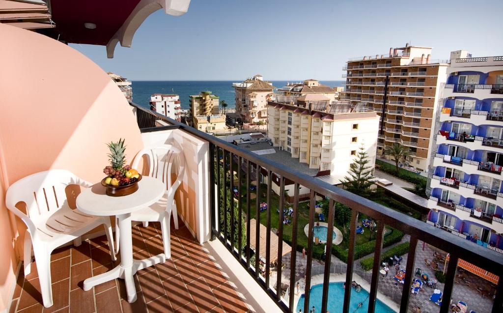 Hotel Monarque Fuengirola Park バルコニー/テラス