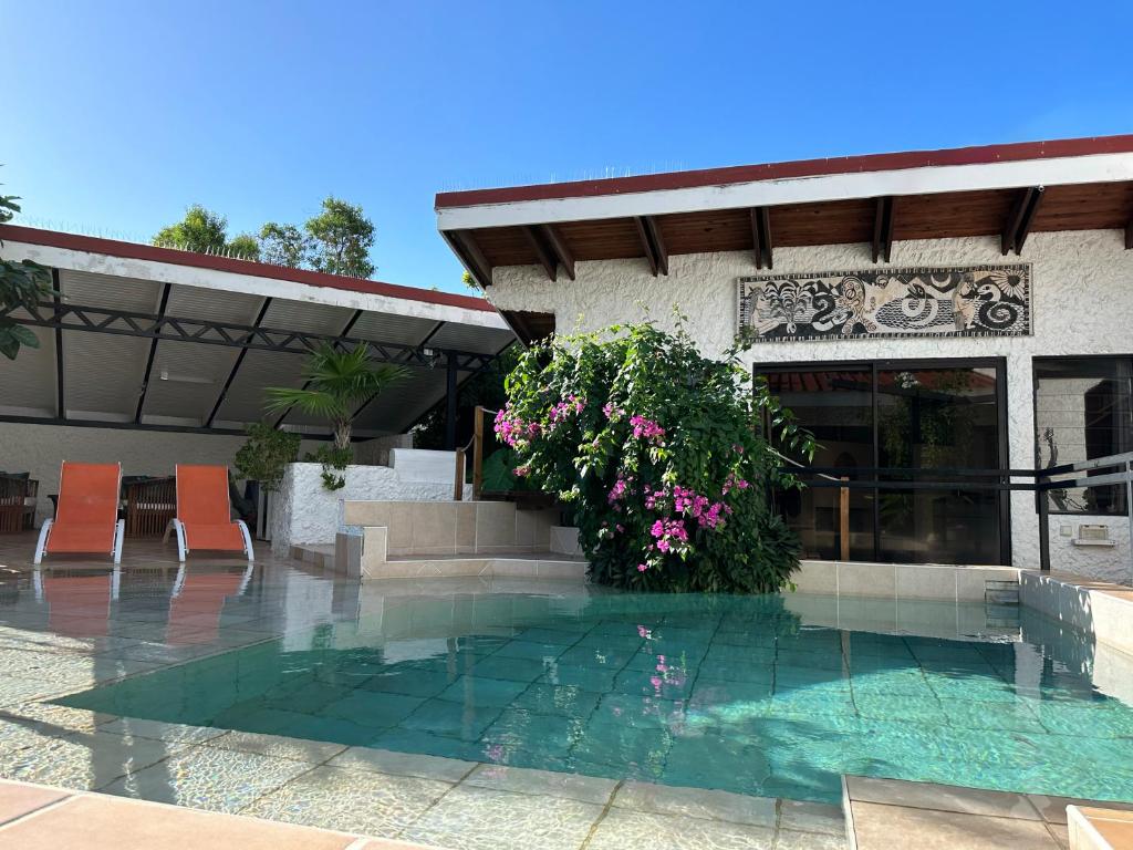 Te Fiti Lodge Haapiti - Accès lagon et piscine, Hauru