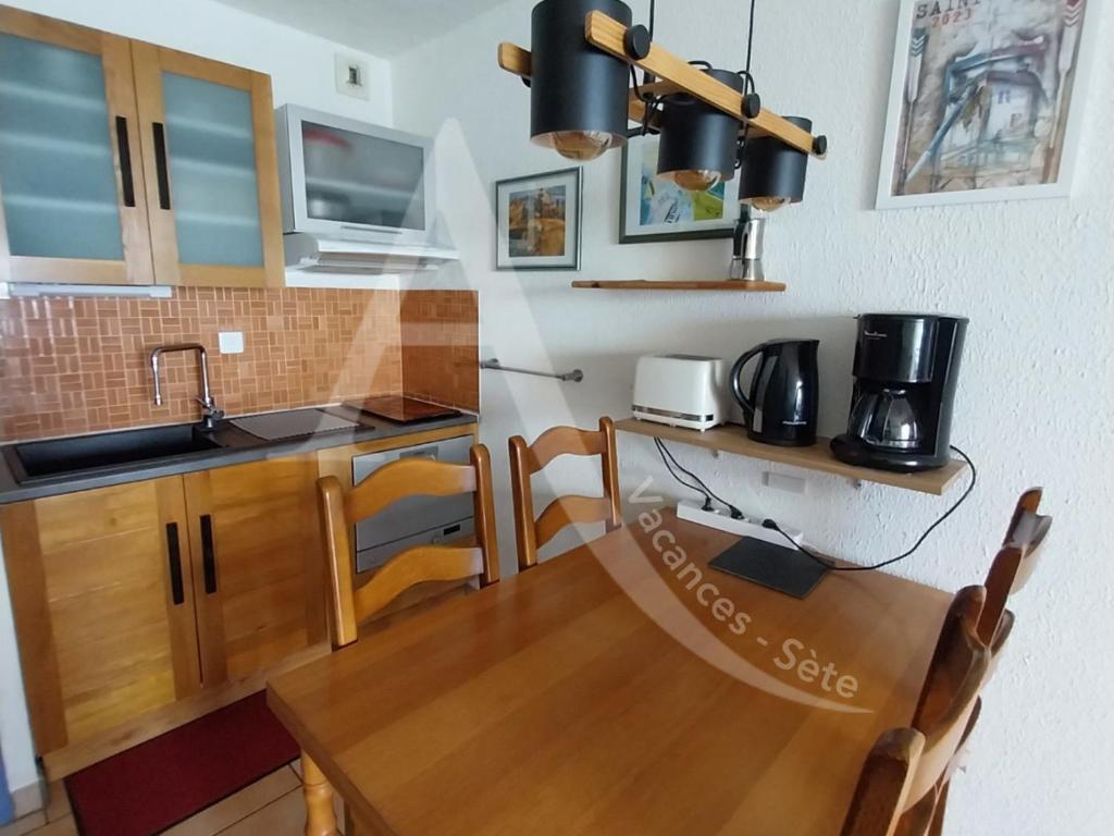 CONFORTABLE T2 EN FRONT DE MER, PARKING, WI-FI - 5