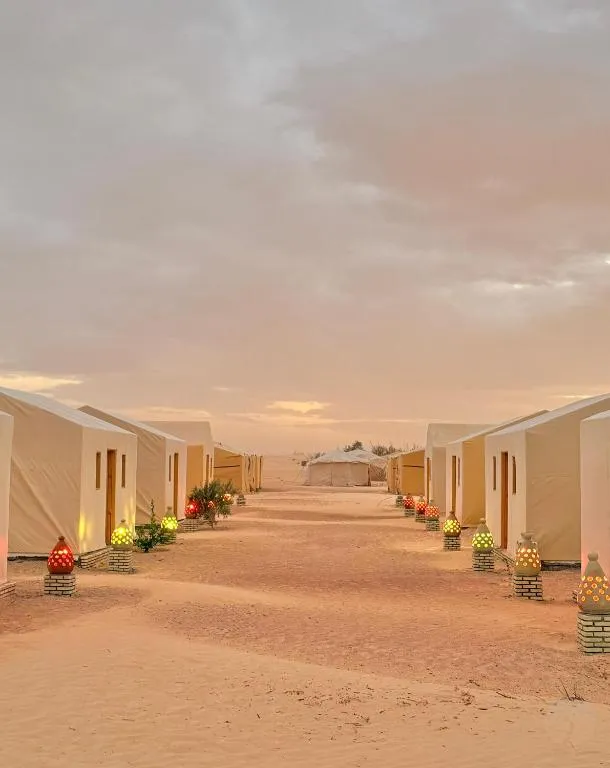 Camp Dunes Insolites Sabria, hotel in Sabria