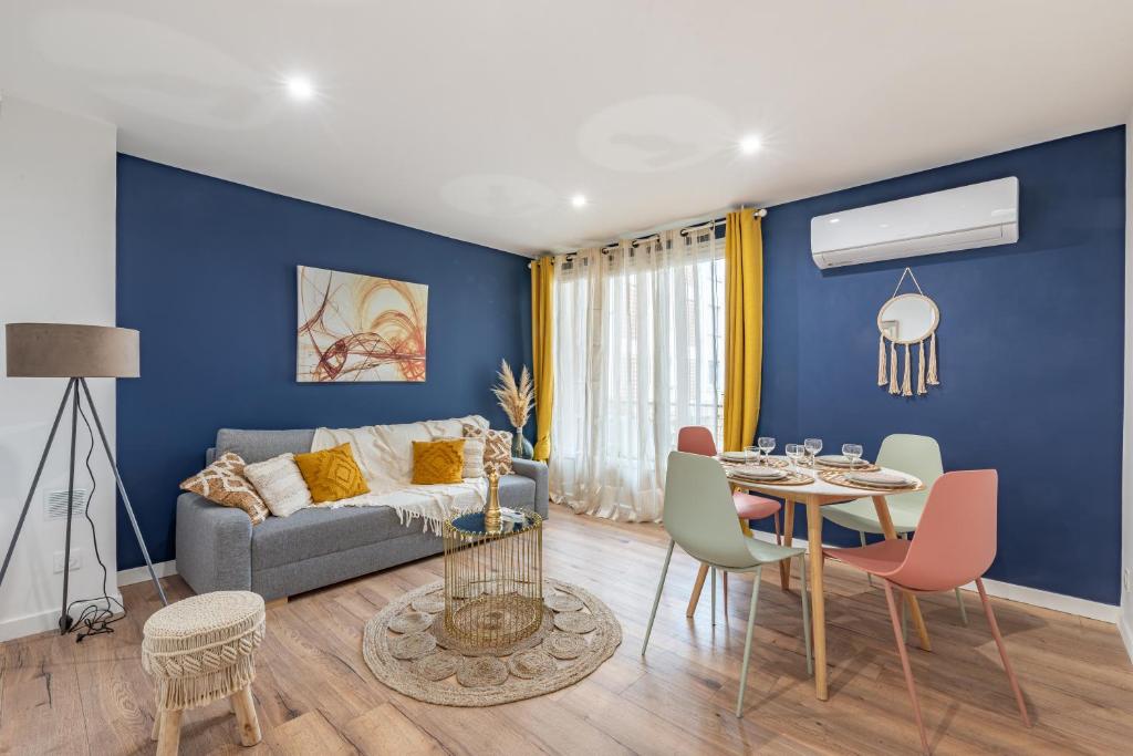 AMJA Proche clinique Saint-Roch apt 3 chambres 3 salles de bain parking gratuit idéal famille groupe coworking 10 min centre ville 10 min plage 5 min sortie autoroute - 4