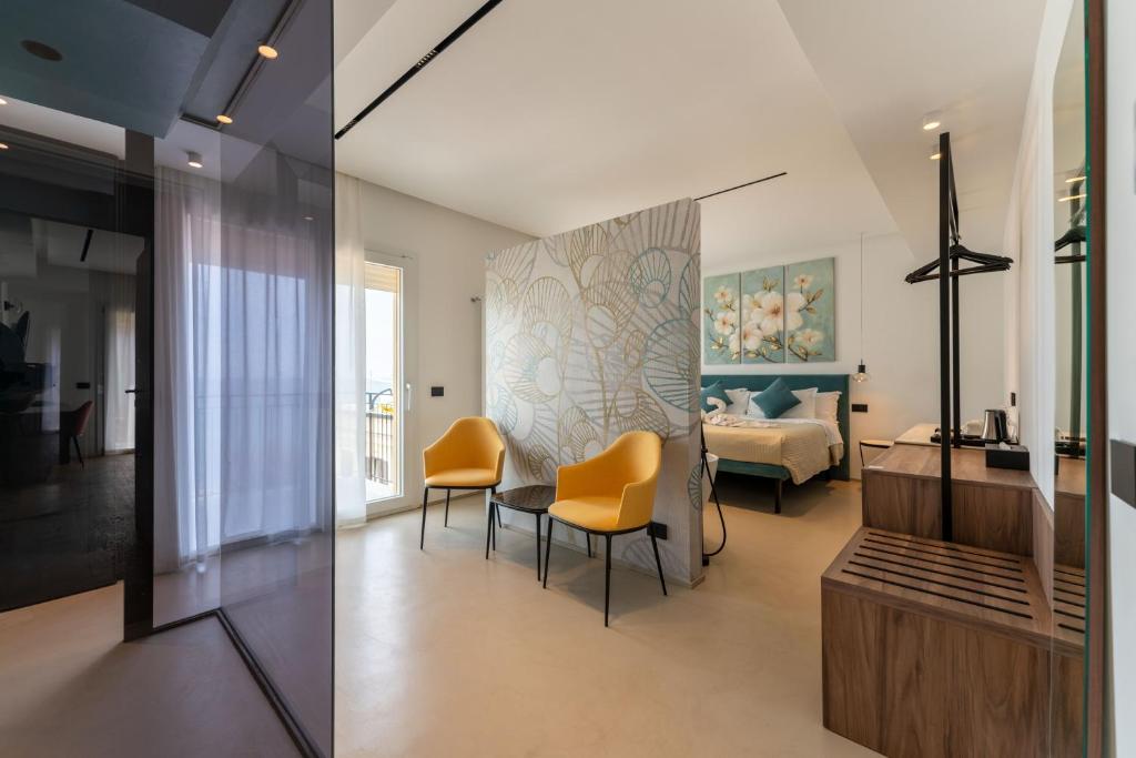 B&B Le Suites di Costanza - 3