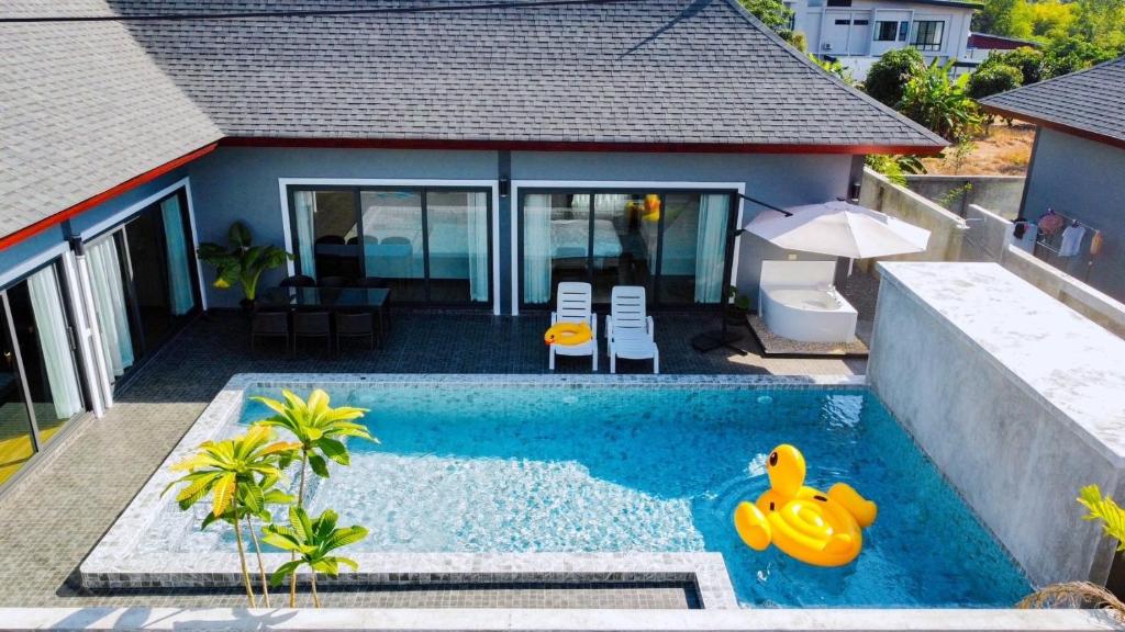 วิวธรรมชาติ วิลล่าอ่าวนางสระว่ายน้ำที่ดีที่สุด Ao Nang Krabi, Ao Nang 