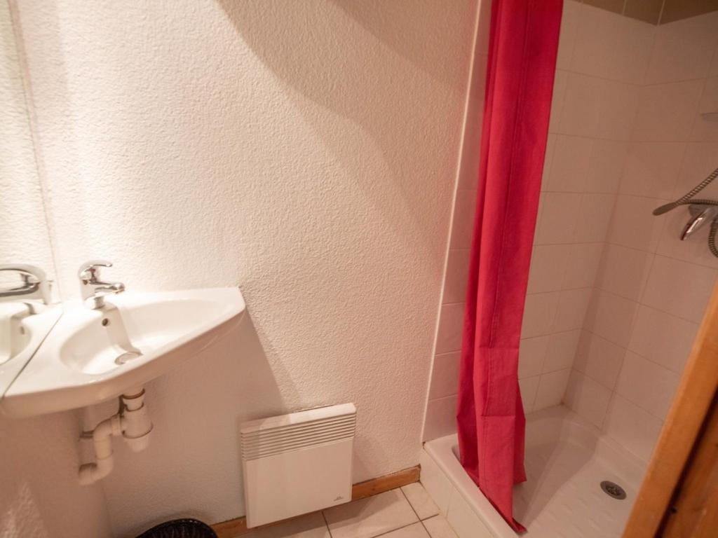 Parfait pour 6 personnes au pied des télécabines - 2