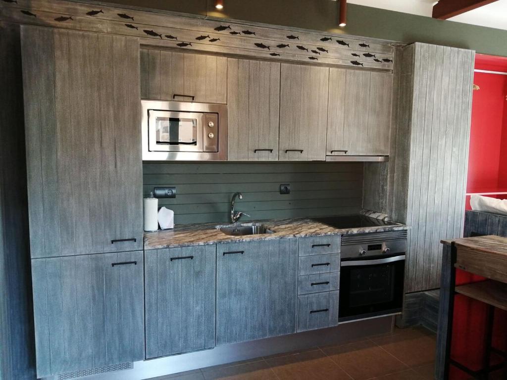 Barceloneta Mar Vela -BM14, Barcelona