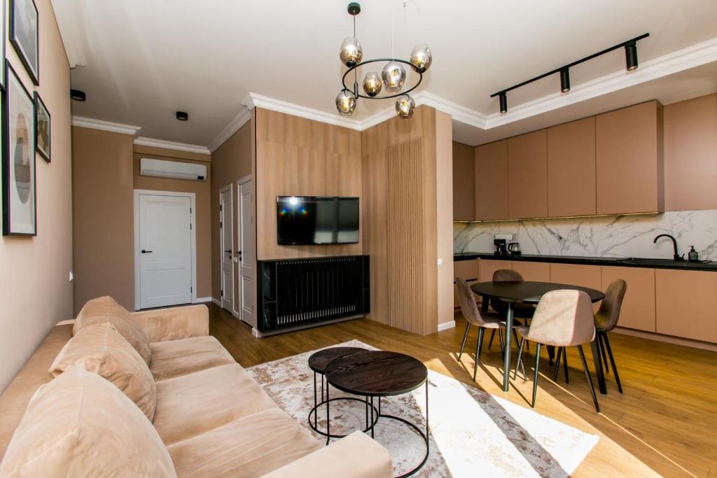 Luxury penthouse in city center, Chişinău