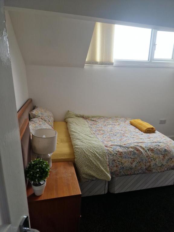 En-Suite Double Room in Haughton Green Denton M34, Haughton Green